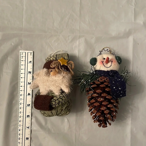 ๐ Handcrafted Christmas Ornaments - Santa and Snowman Delight! ๐
โ๏ธ - Picture 7 of 7